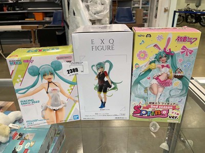 Lot 2389 - 3 boxed anime figures