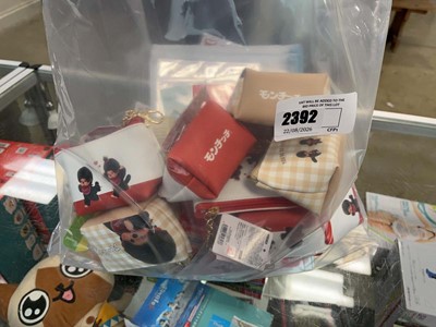 Lot 2392 - Bag containing merchandise from Hello Kitty...