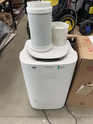 Lot 4781 - Delonghi air con unit