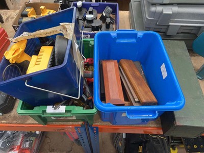 Lot 4789 - selection of tools inc. screwdrivers, chisels,...