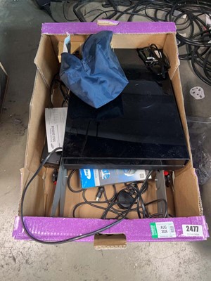 Lot 2477 - Samsung 3D Blue-Ray player along with 3D...