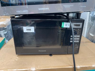 Lot 3485 - Panasonic microwave