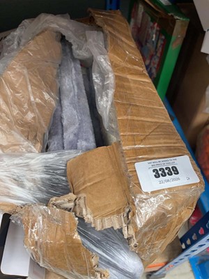 Lot 3339 - Cat scratcher tower