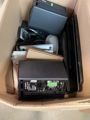 Lot 2505 - Box containing various items to include...