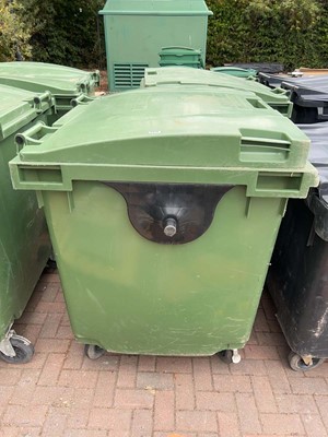 Lot 4329 - Green 1100 litre 4 wheeled commercial waste bin