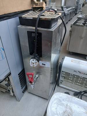 Lot 690 - Nisbets auto feed hot water boiler