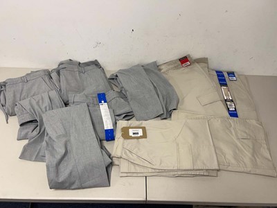 Lot 3653 - Women's Clothing of various styles and sizes,...