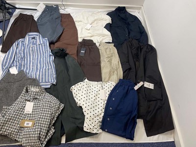 Lot 3721 - Zara & Sister Companies clothing