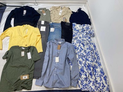 Lot 3726 - Clothing to include Mantique, Paul Hunter,...