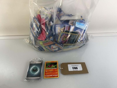 Lot 1709 - Bag containing quantity of loose Pokémon...