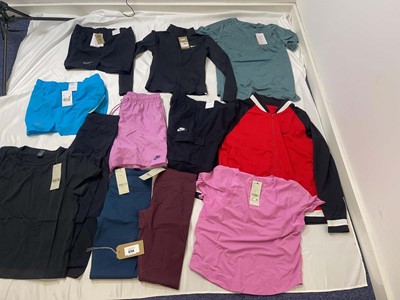 Lot 3754 - Sweaty Betty & Nike sportswear