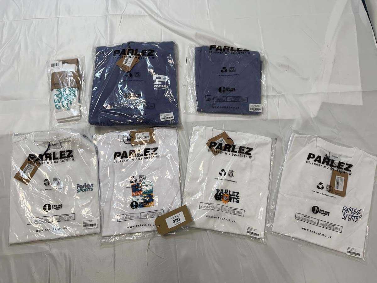 Lot 3757 - Parlez clothing