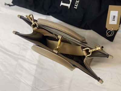 Lot 3768 - Gucci monogram handbag in beige (signs of wear)