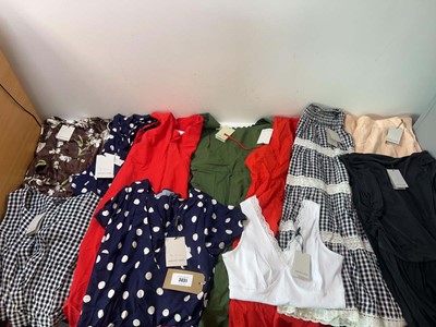 Lot 3831 - Nobody's Child clothing