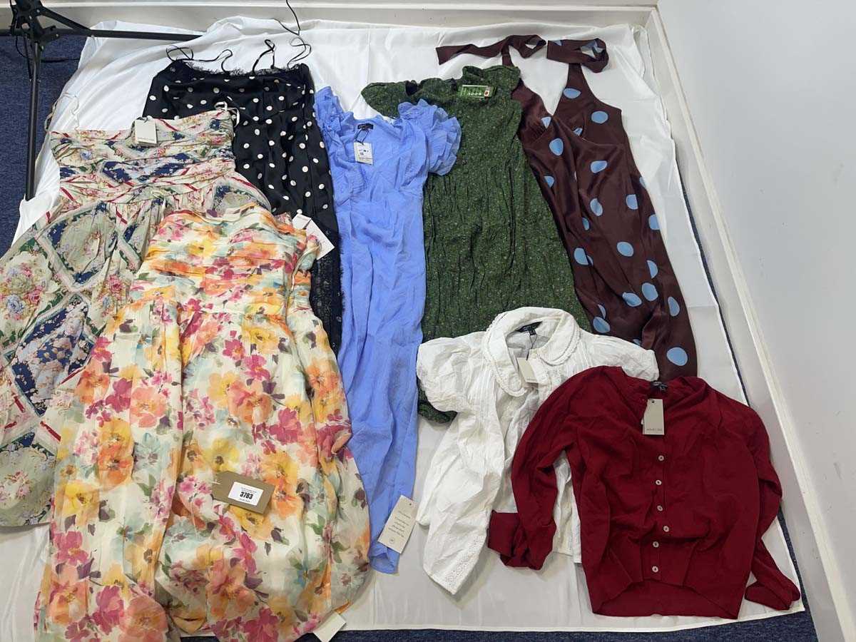Lot 3783 - NoBody's Child clothing