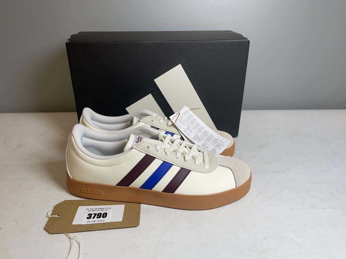 Lot 3790 - Adidas UK7.5 VL court base trainers in cream /...
