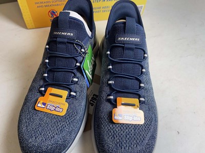 Lot 3793 - Sketchers UK8 hands free slip-ins air-cooled...