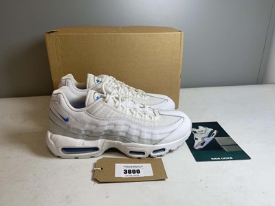 Lot 3800 - Nike UK7.5 air max 95 trainers in white - boxed