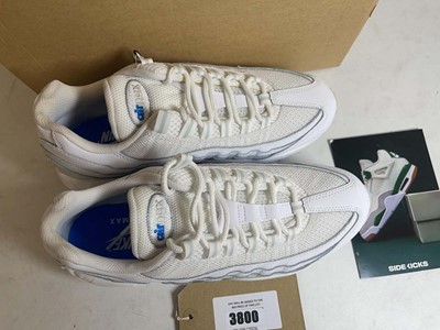 Lot 3800 - Nike UK7.5 air max 95 trainers in white - boxed
