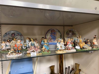 Lot 331 - Collection of unboxed Leonardo collection...