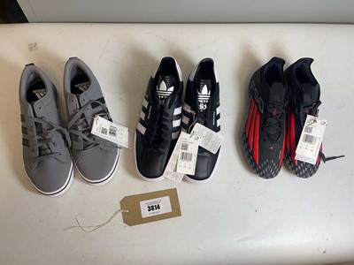Lot 3814 - 3x Pairs of Adidas shoes sizes UK7 & UK8