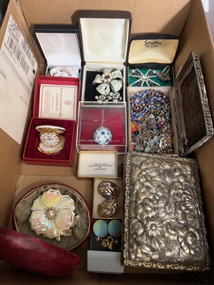 Lot 341 - Box of assorted dress jewellery and watches