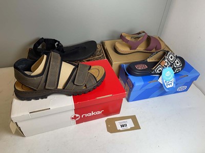 Lot 3817 - 4x Boxed pairs of sandals to include Hotter...