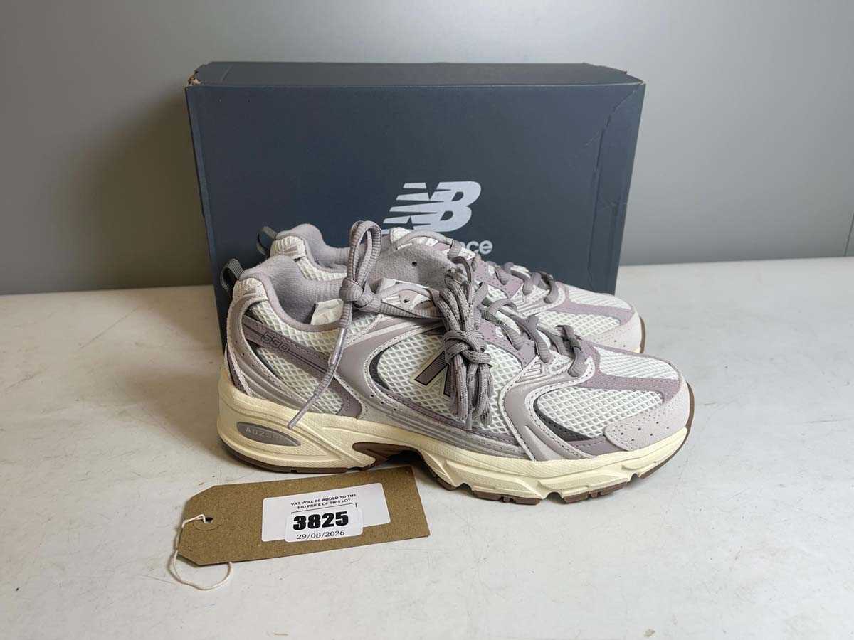 Lot 3825 - New Balance UK6 530 trainers in white / lilac -...