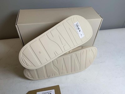 Lot 3895 - All Saints UK10 biggy sliders in chalk white -...