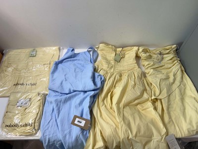 Lot 3869 - Nobody's Child clothing