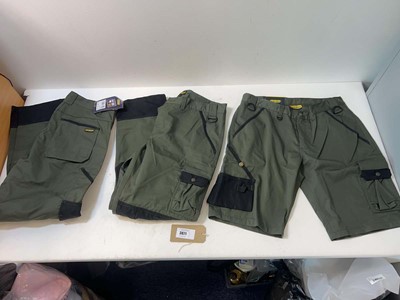 Lot 3871 - Men's Blaklader work trousers x2 and shorts x1...