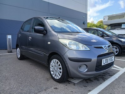 Lot 2010 Hyundai i10 Classic 5-door hatchback