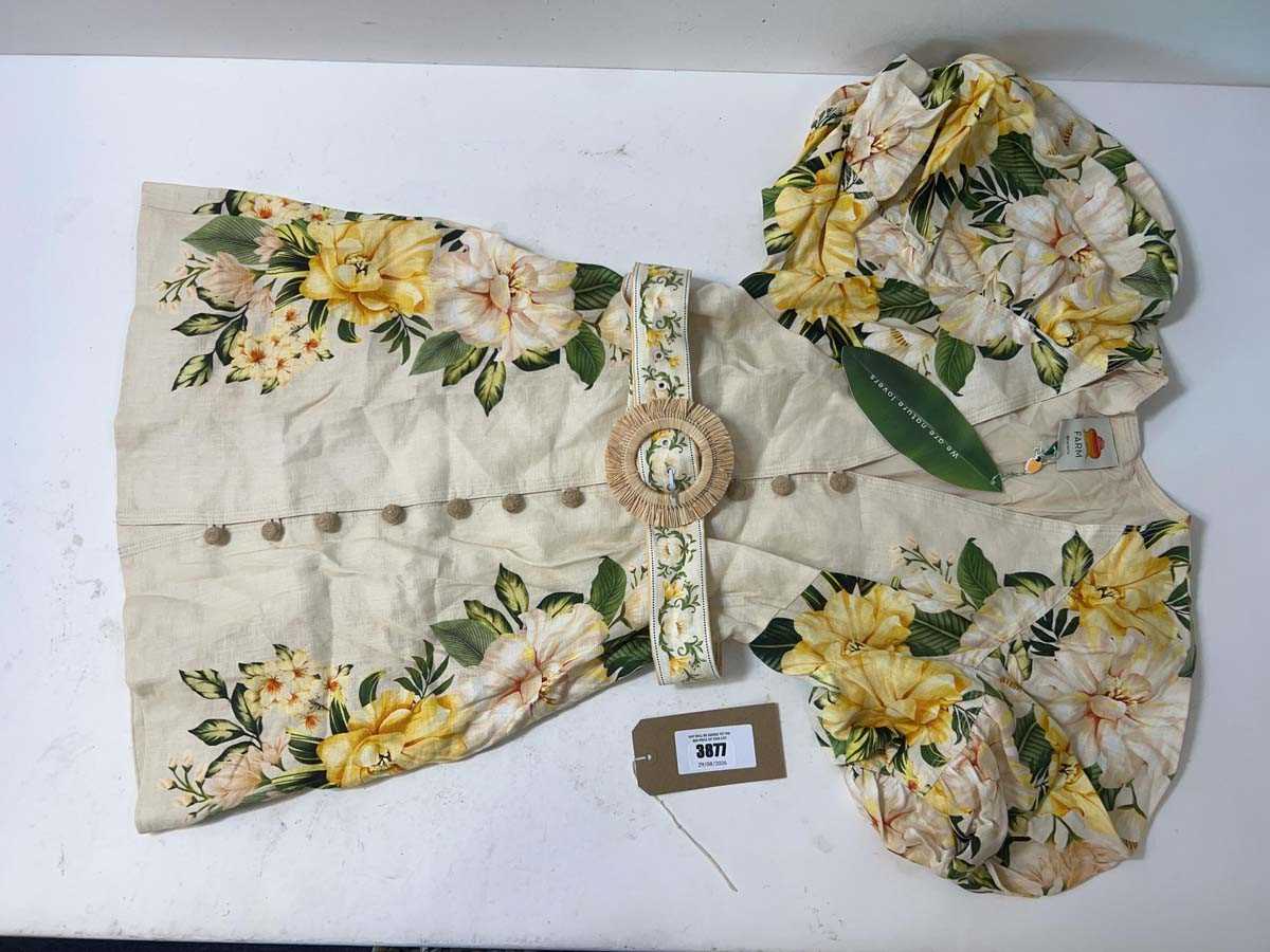 Lot 3877 - Farm Rio Garden Cascade sand puffy sleeve mini...