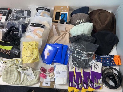 Lot 3878 - Accessories, swimwear, underwear, hats, Speedo,...