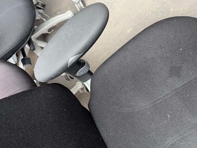 Lot 85 - 4 RH black upholstered office chairs with arms