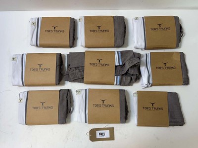 Lot 3922 - Tom's Trunks Beach & Bedwear trousers and shorts