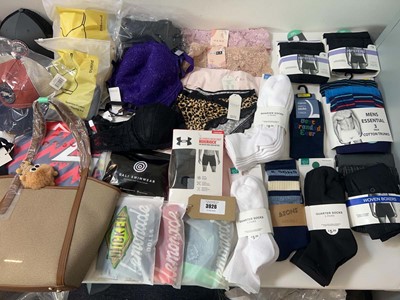 Lot 3926 - Accessories, swimwear, underwear, socks, Under...