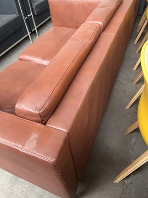 Lot 87 - Pair of Walter Knoll 'Foster 500 Range'...