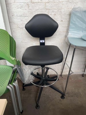 Lot 115 - Draughtsmans chair in black