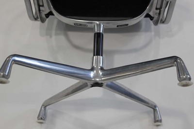 Lot 1 - Charles & Ray Eames for Herman Miller, an...