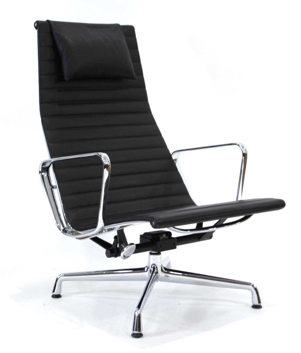 Lot 3 - Charles & Ray Eames for Vitra, an EA124 lounge...