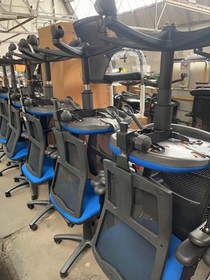 Lot 144 - 6 Torasen office chairs with arms, black mesh...