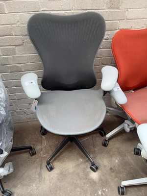 Lot 216 - Herman Miller Mirra office chair with grey...