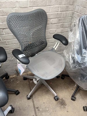 Lot 220 - Herman Miller Mirra office chair with charcoal...