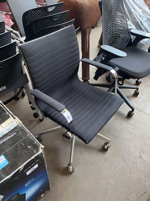 Lot 247 - Black cloth upholstered chrome frame office...