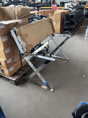 Lot 280 - Maxalto chrome desk frame - 130cm wide