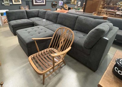 Lot 5195 - Fabric Thomasville corner suite in six...