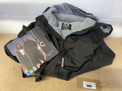 Lot Glacier performance outdoor robe in black size...