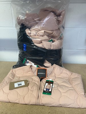 Lot Approx. 10 Merrell lightweight quilted jackets