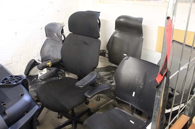 Lot 325 - 6 Humanscale Freedom incomplete chairs